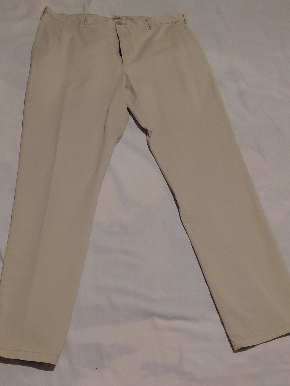 Men's Izod Saltwater Beige Chino Pants 34x30 Straight Fit Tagged As 32